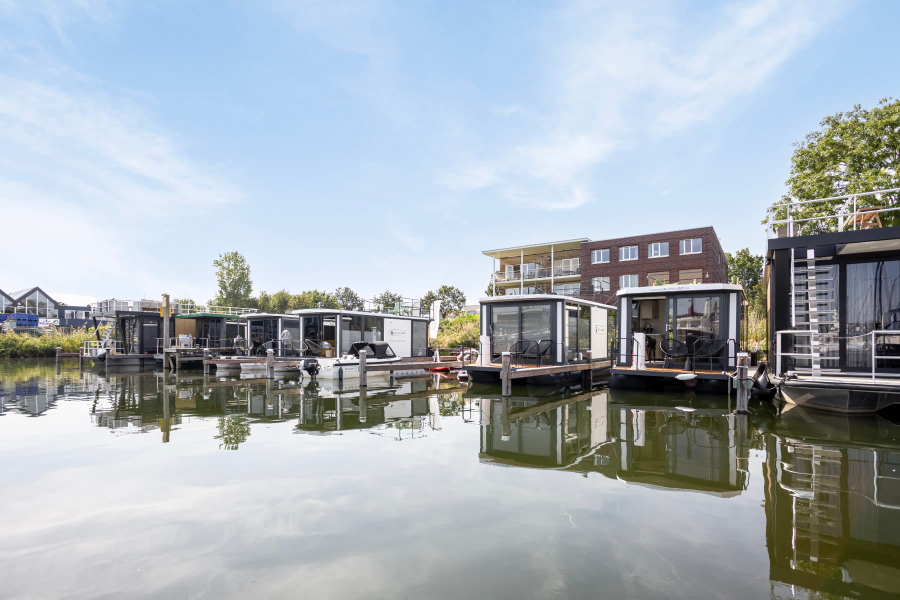 Tiny houseboat van Weltevreden Experience
